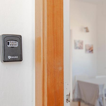 Suite Attico In Centro - Parcheggio Gratuito Ливорно Екстериор снимка